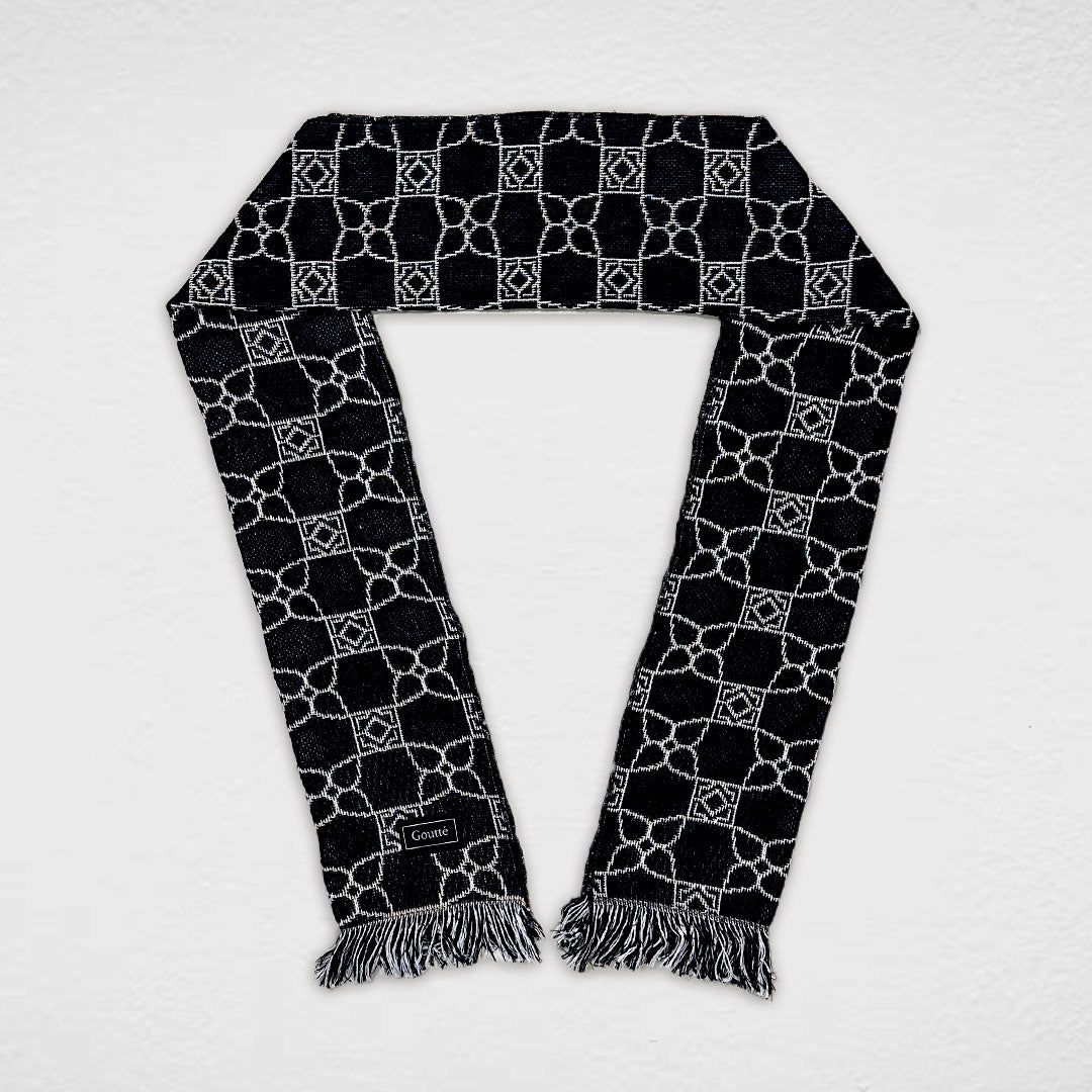 Tapestry Scarf - Black Diamond Drip